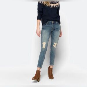 Emma midrise finished hem ankle skinny Jean